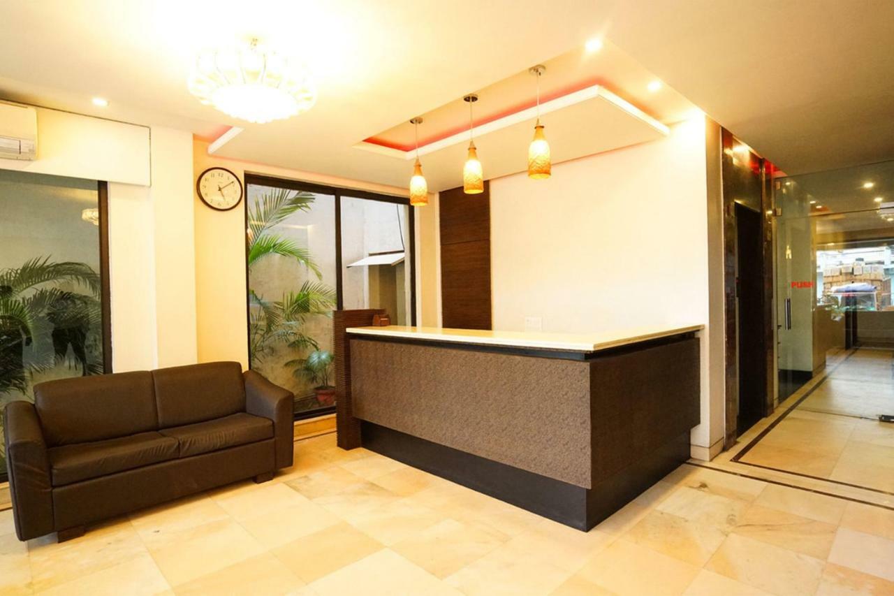 Hotel Aarya Inn Raipur  Exterior photo